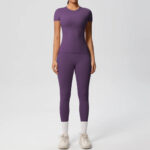 Luxury Seamless Pink Two-Piece Activewear Set – Short Sleeve Top & High-Waist Leggings Gym Outfit - Image 7